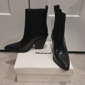 Abound Black Pointed Toe Chelsea Ankle Boots